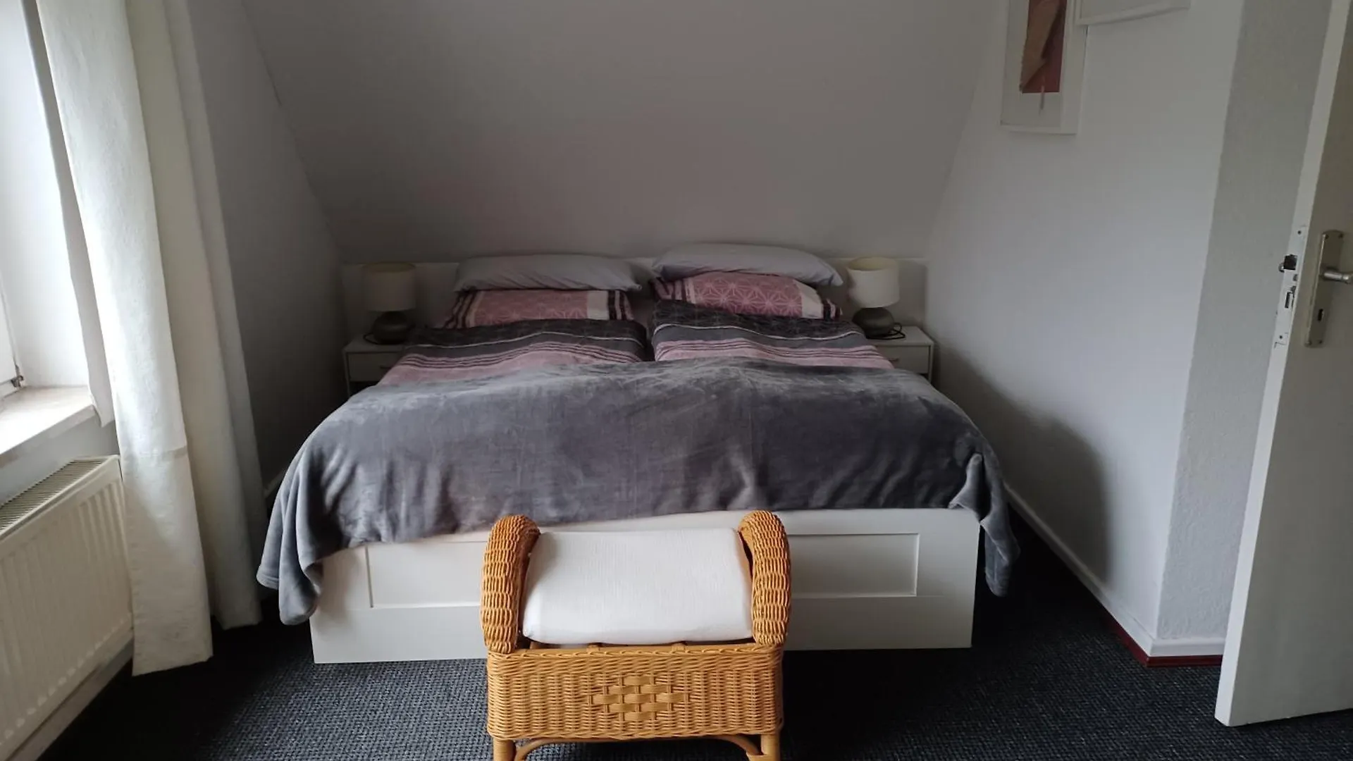Privatunterkunft Familienzimmer HH-Schnelsen Hamburg